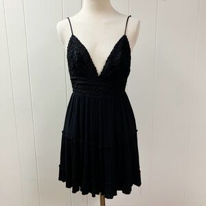 Y2K ILLA ILLA Witchy Black Mini Halter Dress SZ Medium Black Vintage Whimsigoth